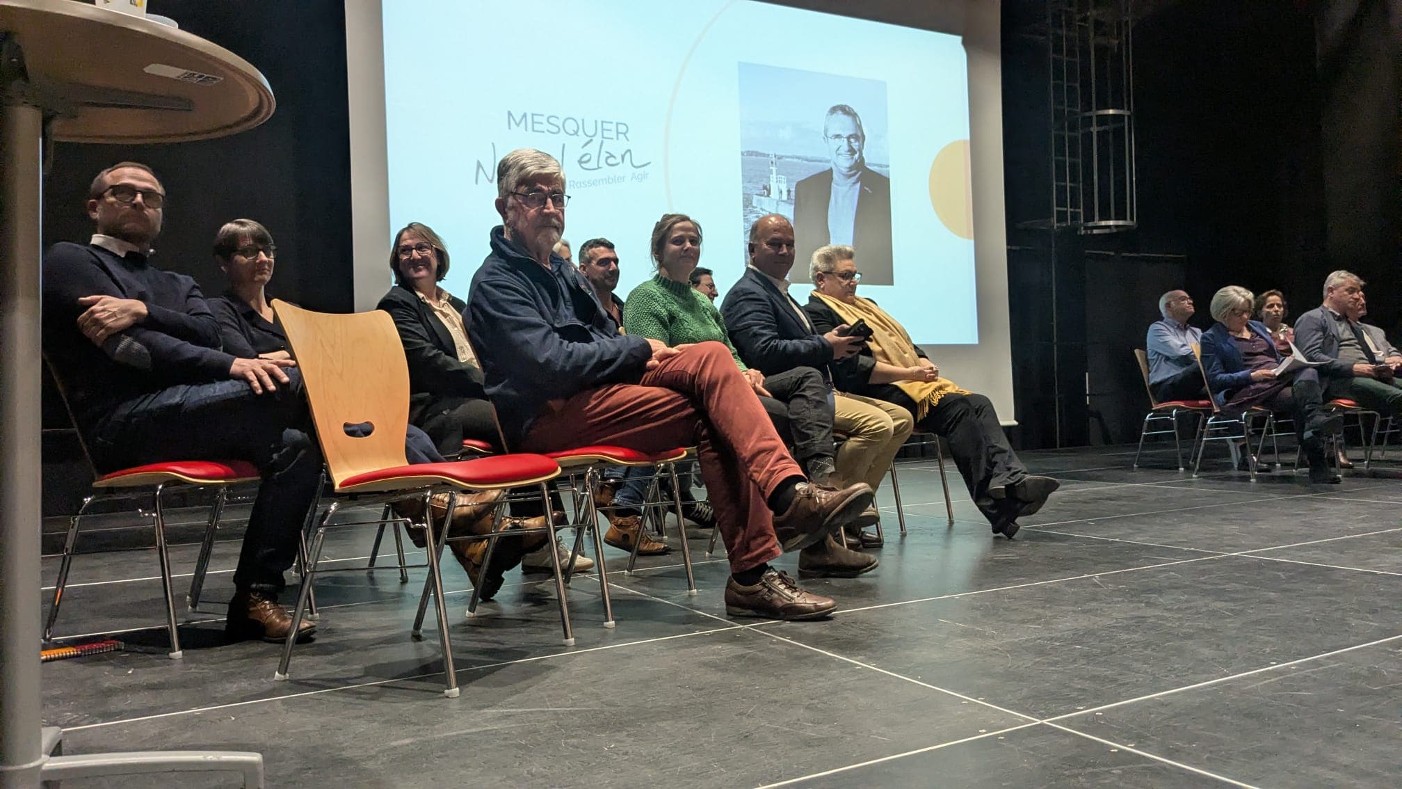 Clap de fin des réunions publiques avec une très belle soirée 